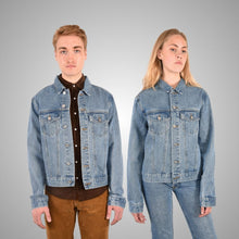 Load image into Gallery viewer, ÖA DENIM JACKET LIGHT BLUE